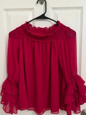 CeCe Off the Shoulder Blouse in Plumeria - Sz XS